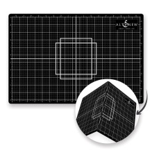 Altenew Foldable Cutting & Alignment Mat A3 Altenew Foldable Cutting & Alignment Mat A3